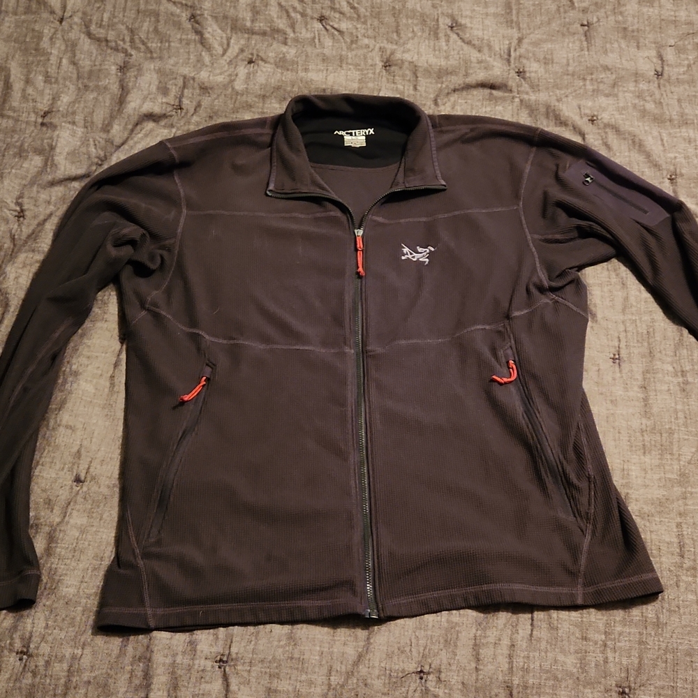 Arc'teryx mens large gray fleece jacket